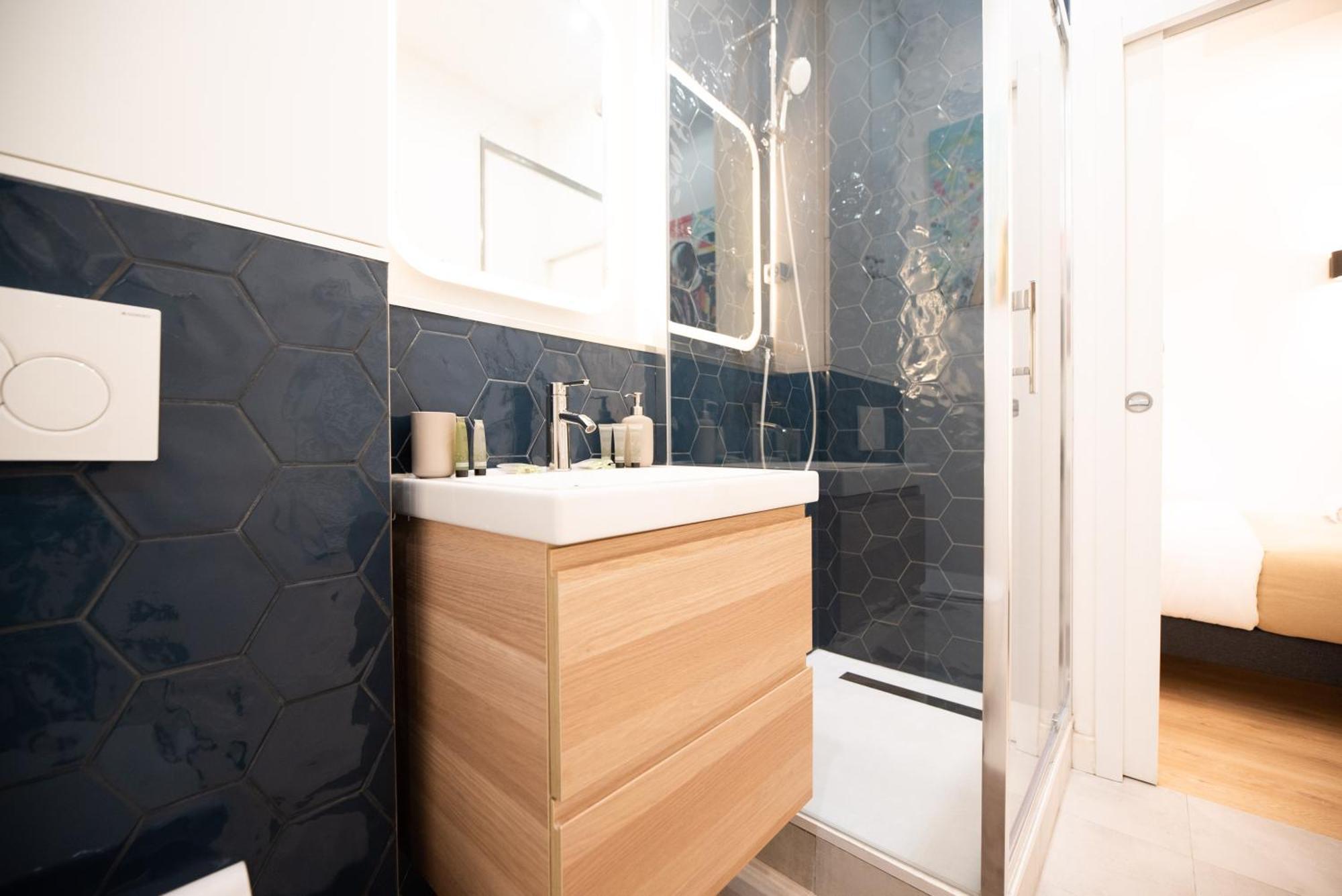 Beautiful In Saint Germain Des Pres Apartment *