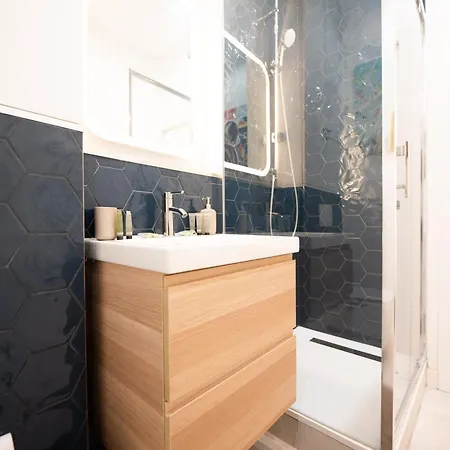 Beautiful Apartment In Saint Germain Des Pres Paris Exterior photo